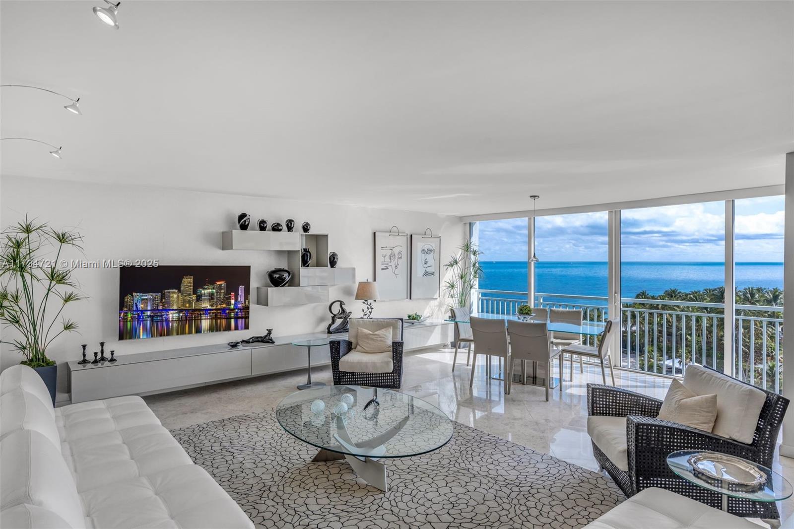 607 Ocean Dr #10J, Key Biscayne, Florida image 1