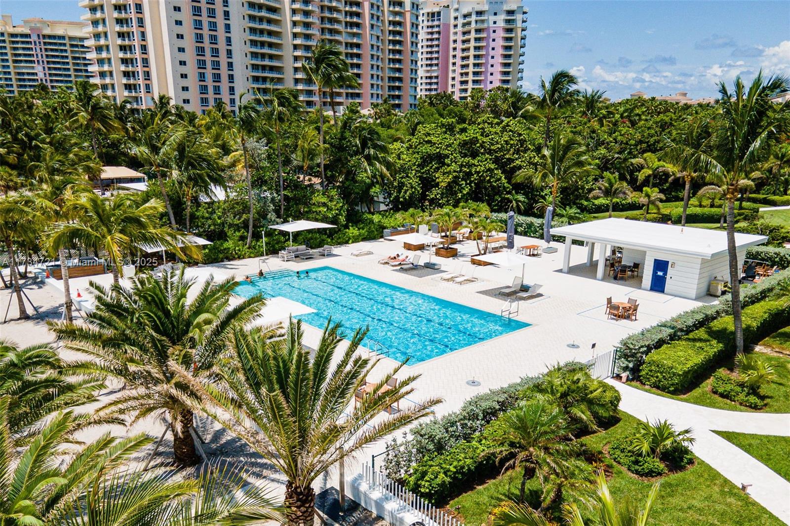 607 Ocean Dr #10J, Key Biscayne, Florida image 29