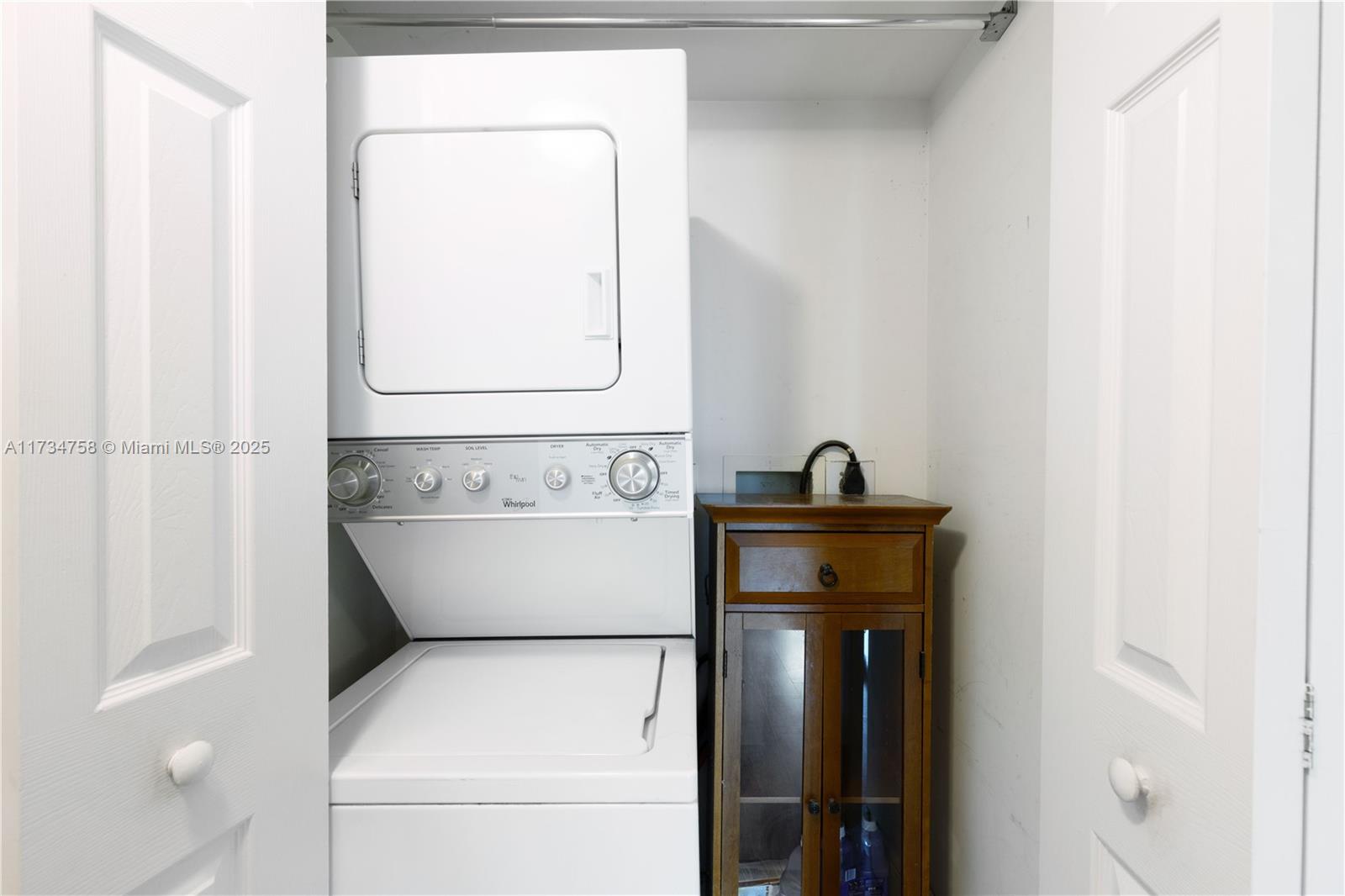Listing Photo 16