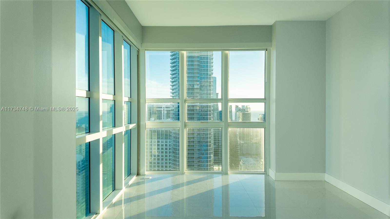 950 Brickell Bay Dr #4611, Miami, Florida image 12