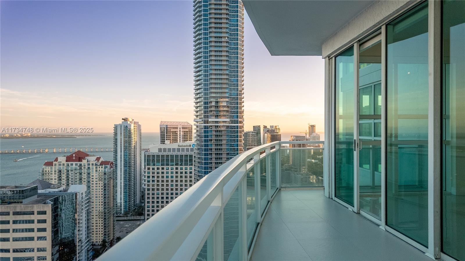 950 Brickell Bay Dr #4611, Miami, Florida image 16