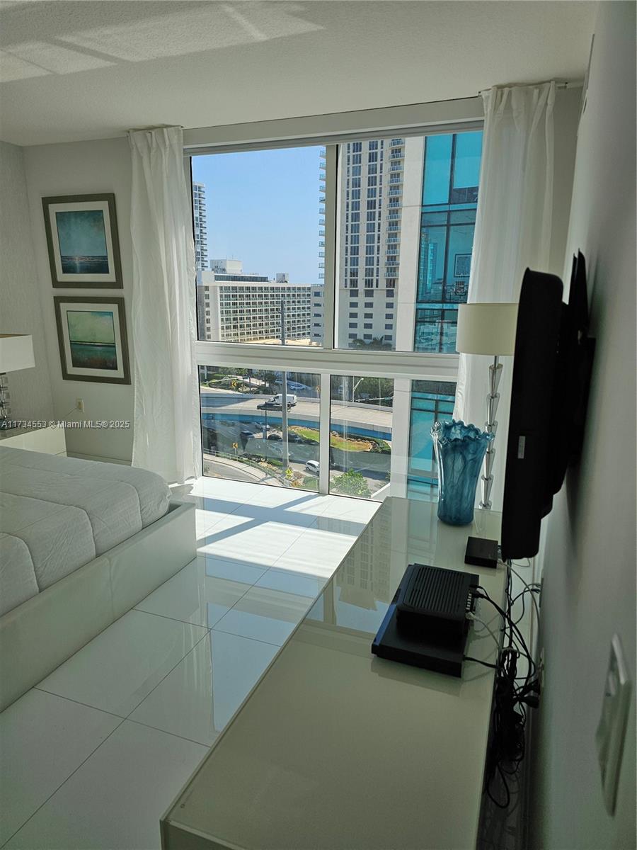 150 Sunny Isles Blvd #1-1001, Sunny Isles Beach, Florida image 18