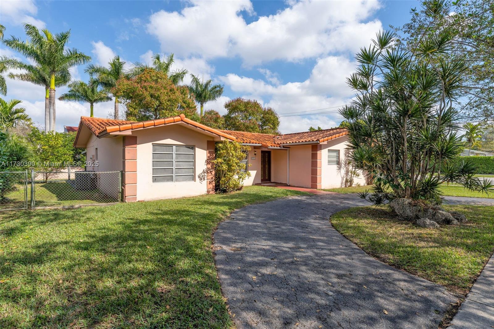 6701 SW 48th St, Miami, Florida image 3