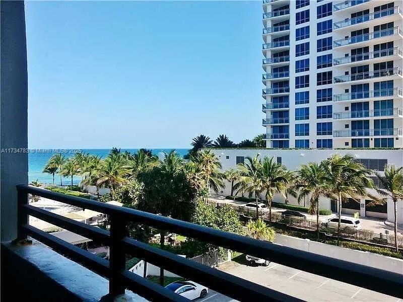 3505 S Ocean Dr #419, Hollywood, Florida image 5