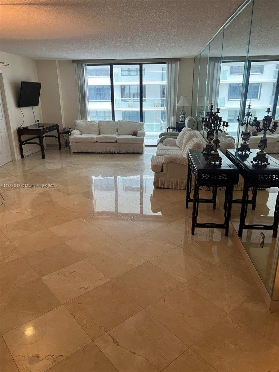 9801 Collins Ave #17J, Bal Harbour, Florida image 16