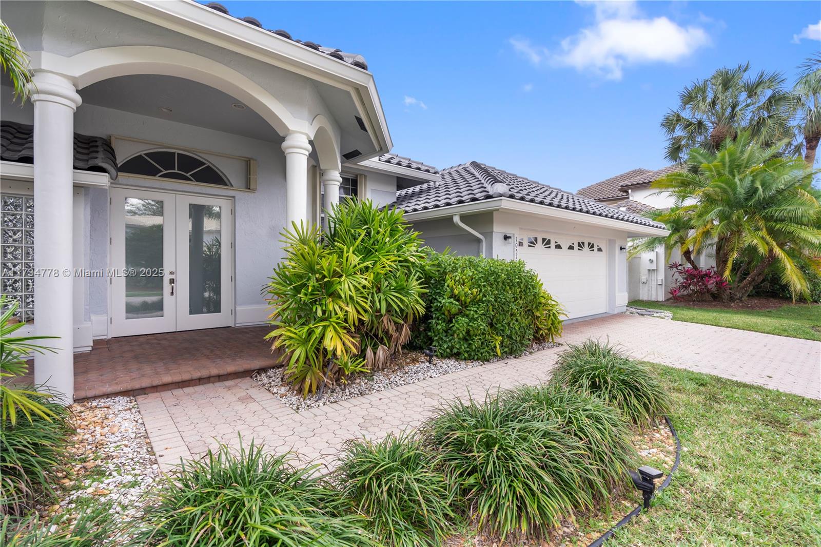 10575 E Key Dr, Boca Raton, Florida image 3