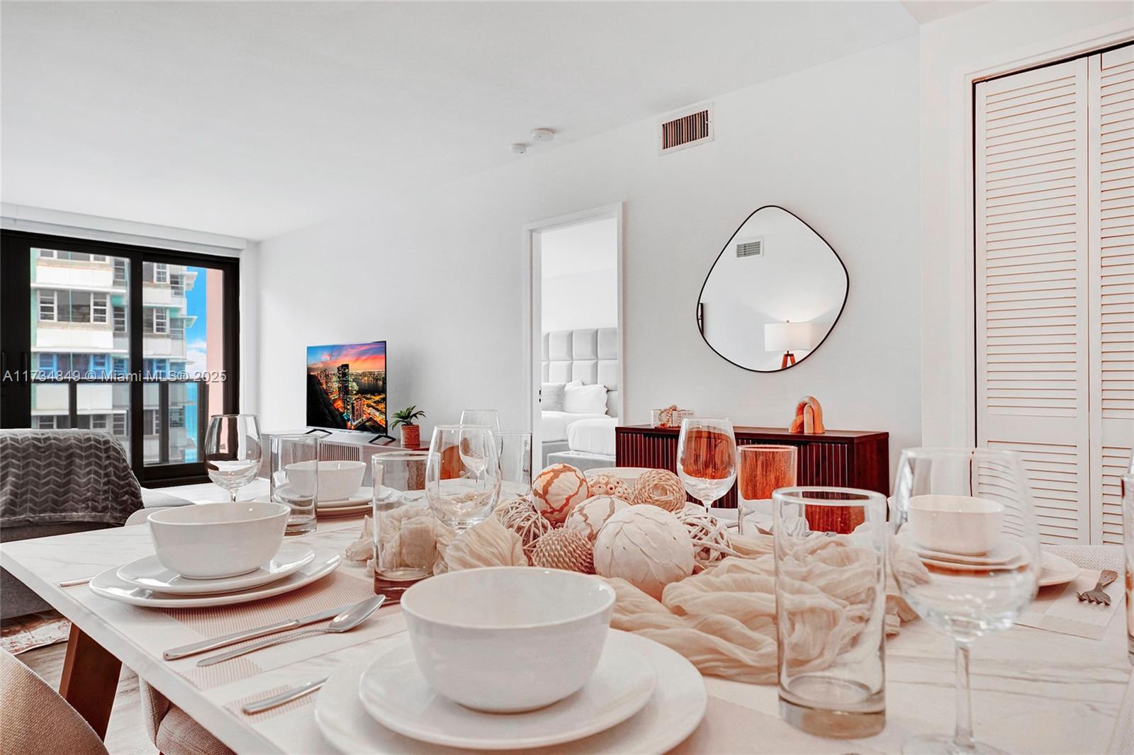 5225 Collins Ave #1606, Miami Beach, Florida image 13