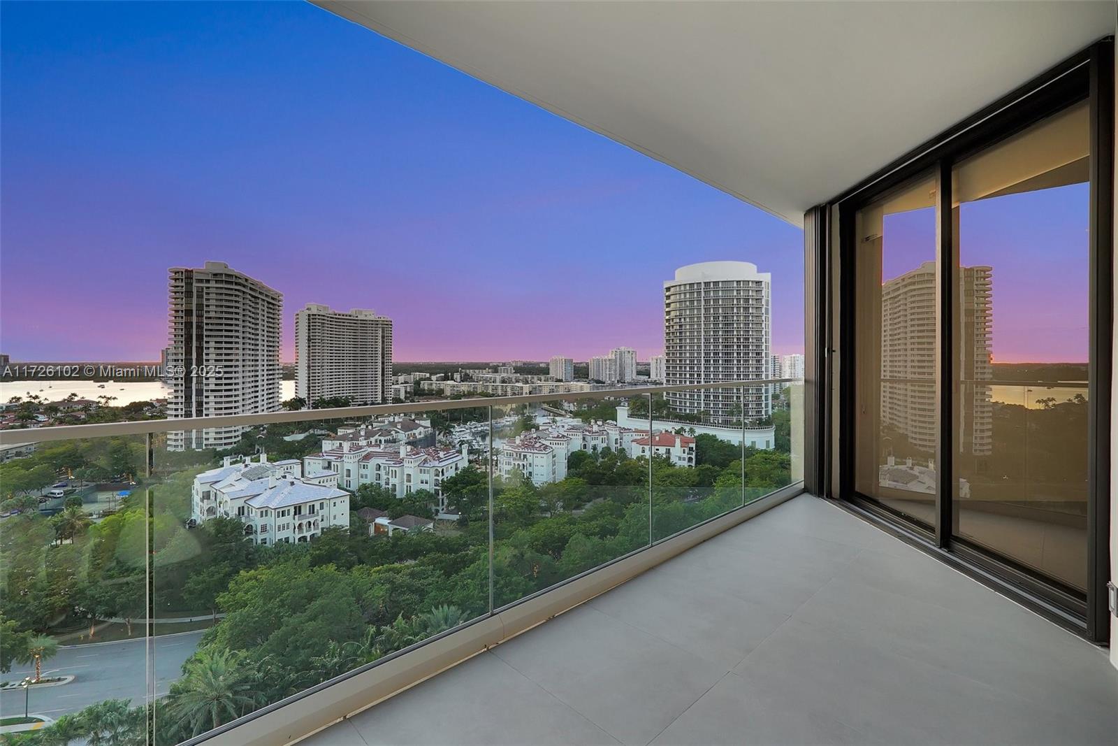 2800 Island Blvd #1802, Aventura, Florida image 37