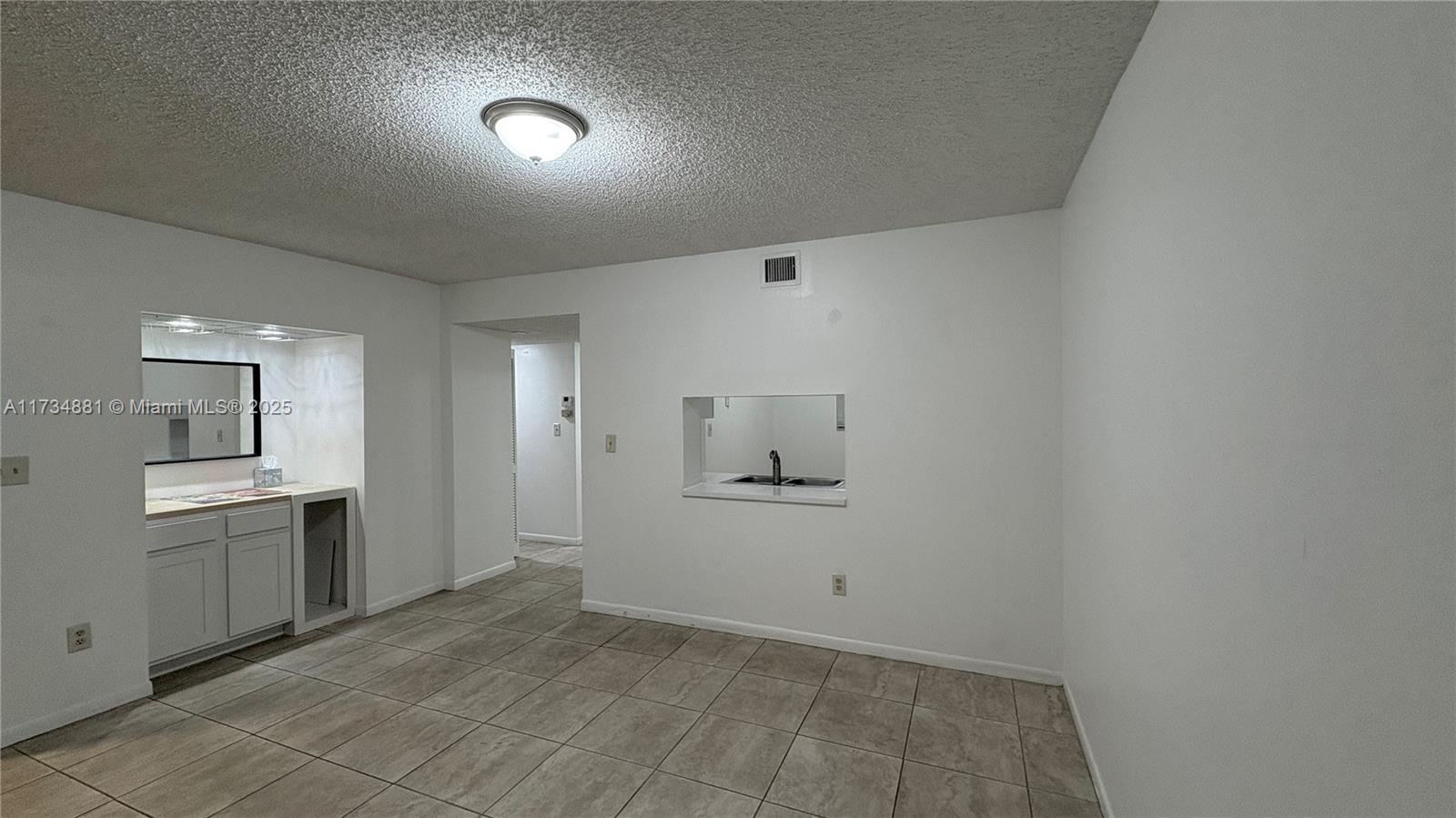 16051 Blatt Blvd #104, Weston, Florida image 2