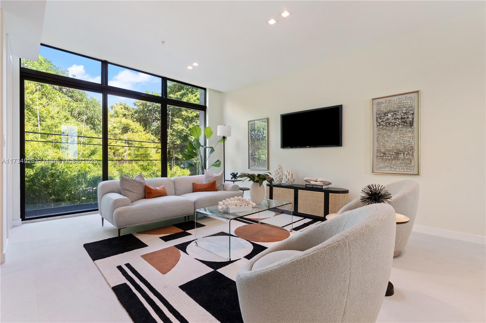 2501 SW 27th Street #4 For Sale A11734925, FL