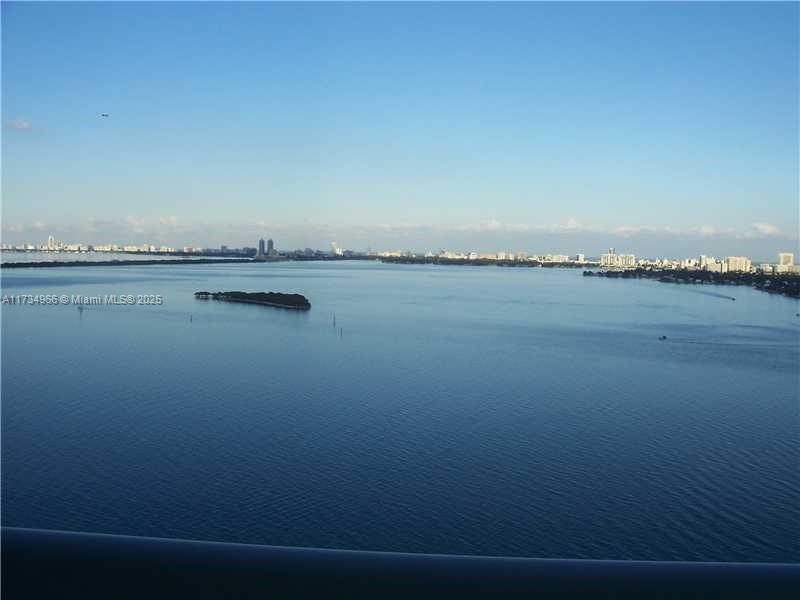 1800 N Bayshore Dr #2501, Miami FL 33132