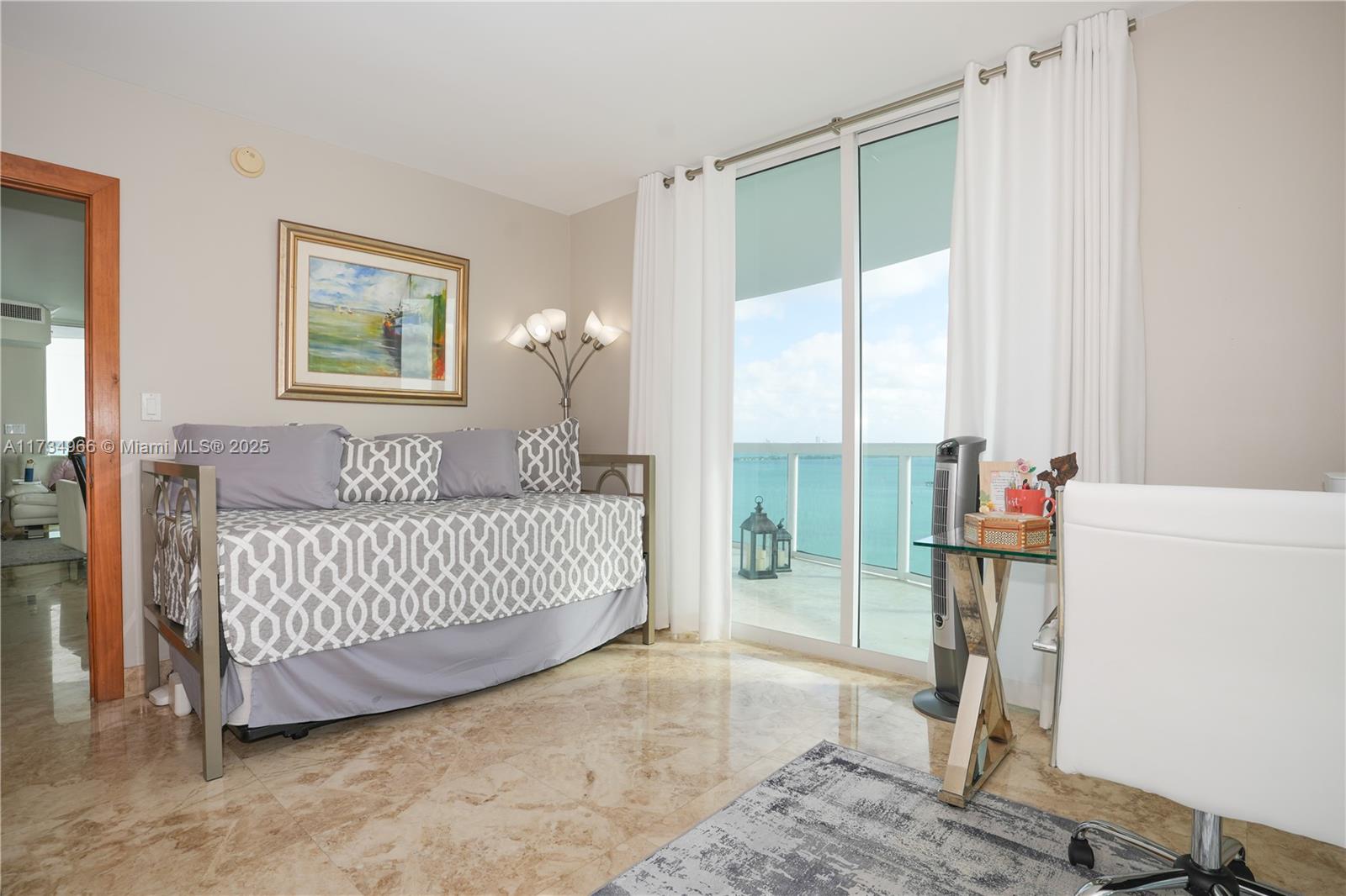1800 N Bayshore Dr #2501, Miami FL 33132