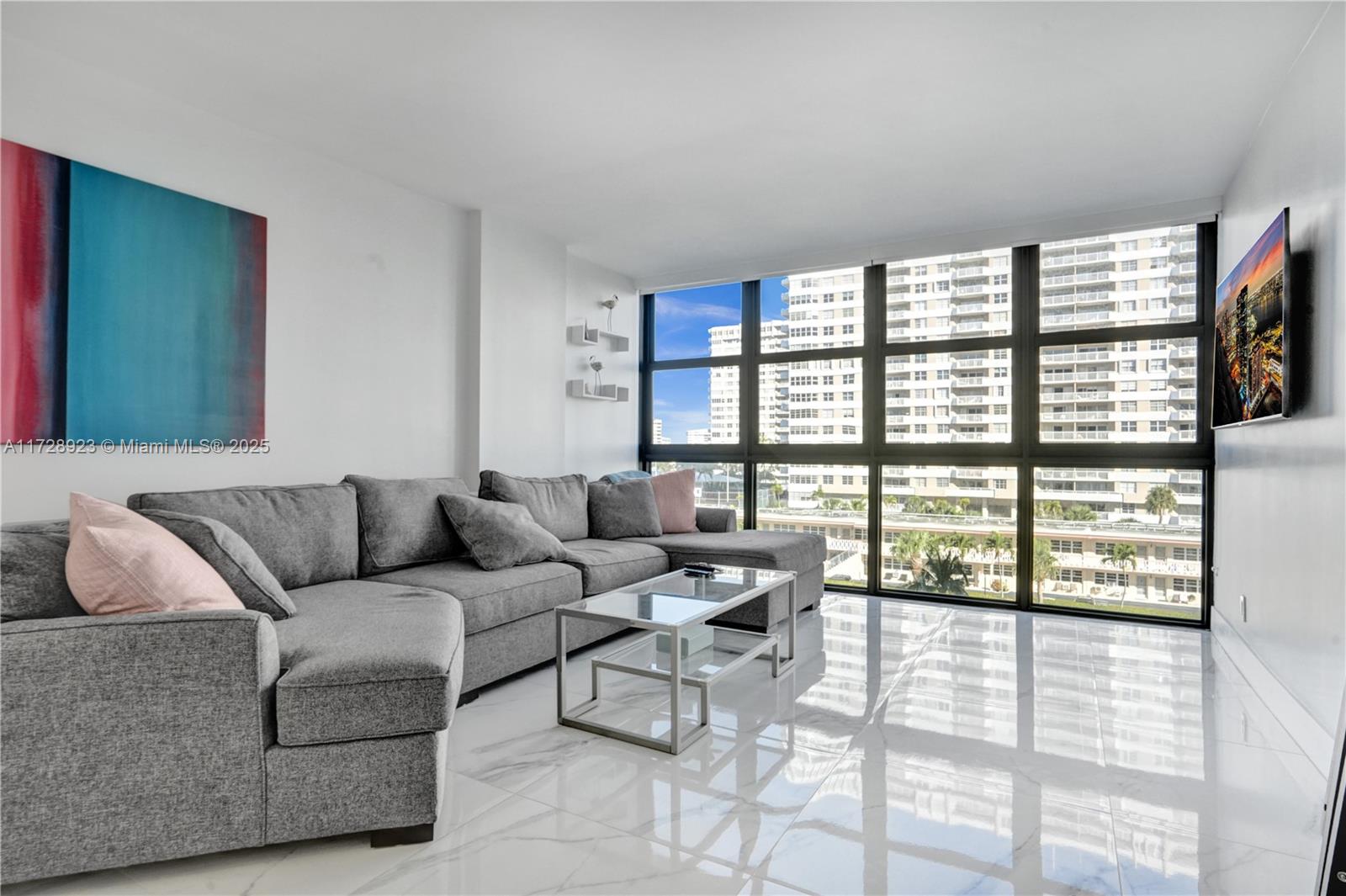 2049 S Ocean Dr #506, Hallandale Beach, Florida image 4