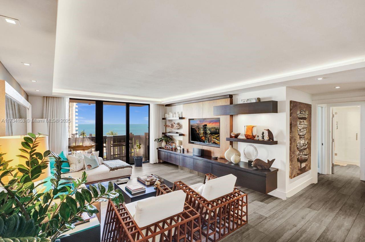 Apartamento en Venta en Key Biscayne, FL
