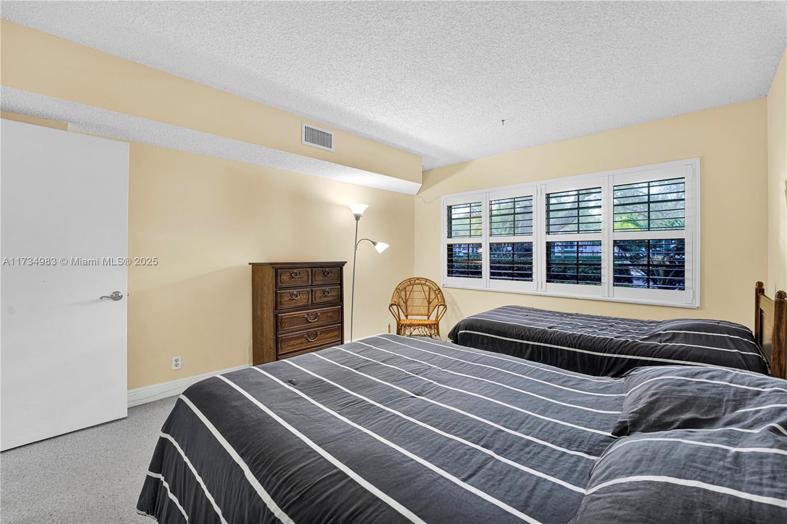 4000 N Cypress Dr #102, Pompano Beach, Florida image 31