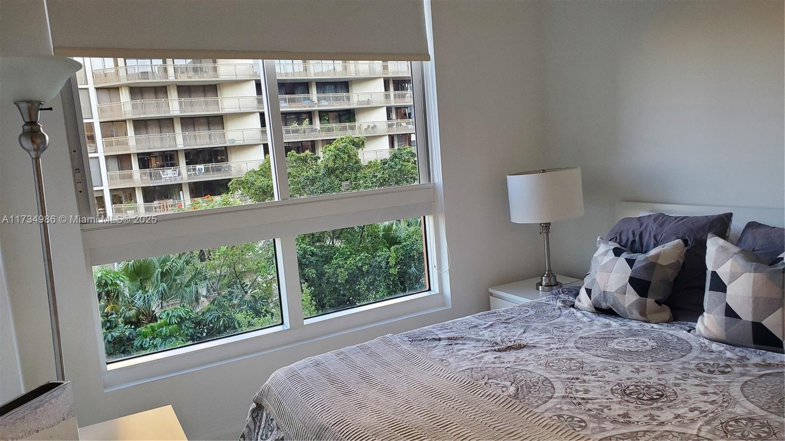 2951 S Bayshore Dr #817, Miami FL 33133