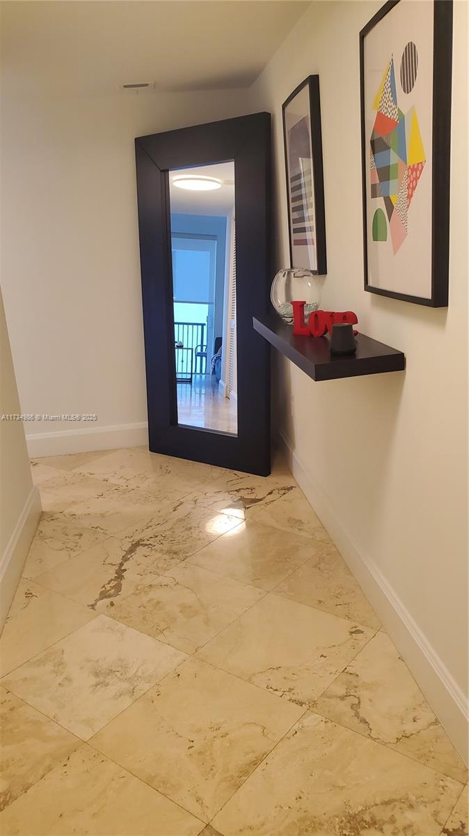 2951 S Bayshore Dr #817, Miami FL 33133