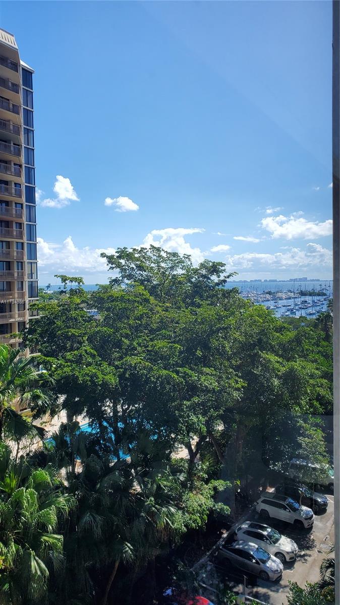 2951 S Bayshore Dr #817, Miami FL 33133