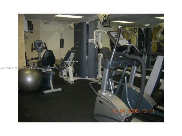 2951 S Bayshore Dr #817, Miami FL 33133