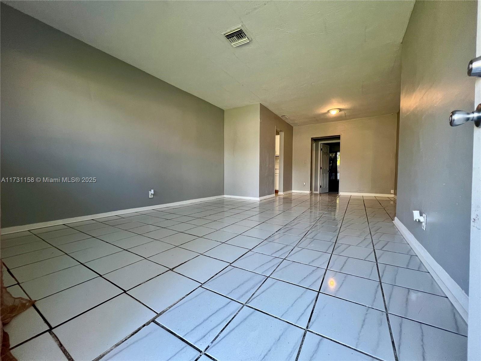 4984 SW 5th St, Margate, Florida image 9