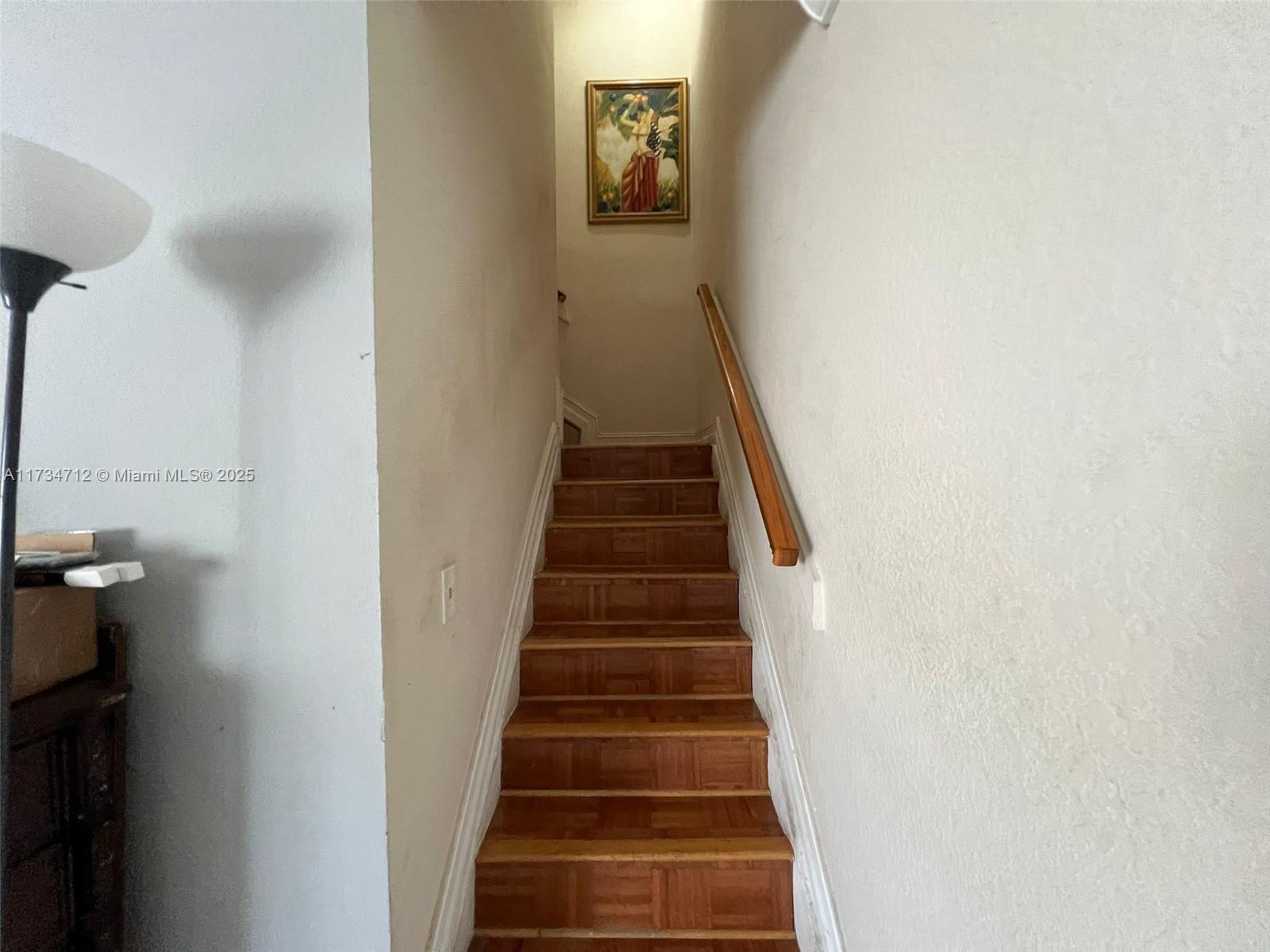 Listing Photo 9