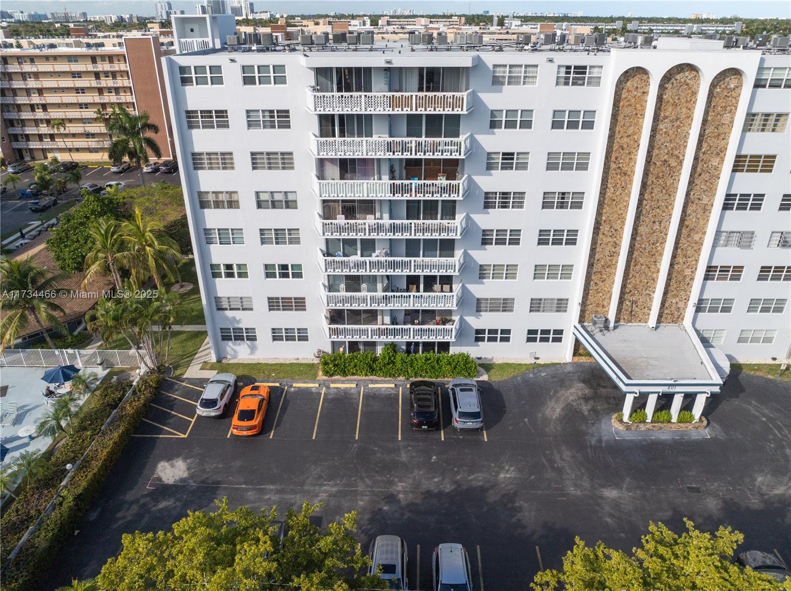 401 NE 14th Ave #204, Hallandale Beach, Florida image 12