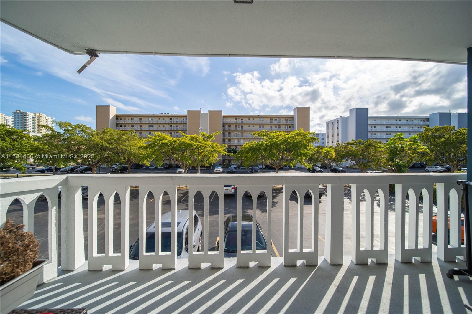 401 NE 14th Ave #204, Hallandale Beach, Florida image 2