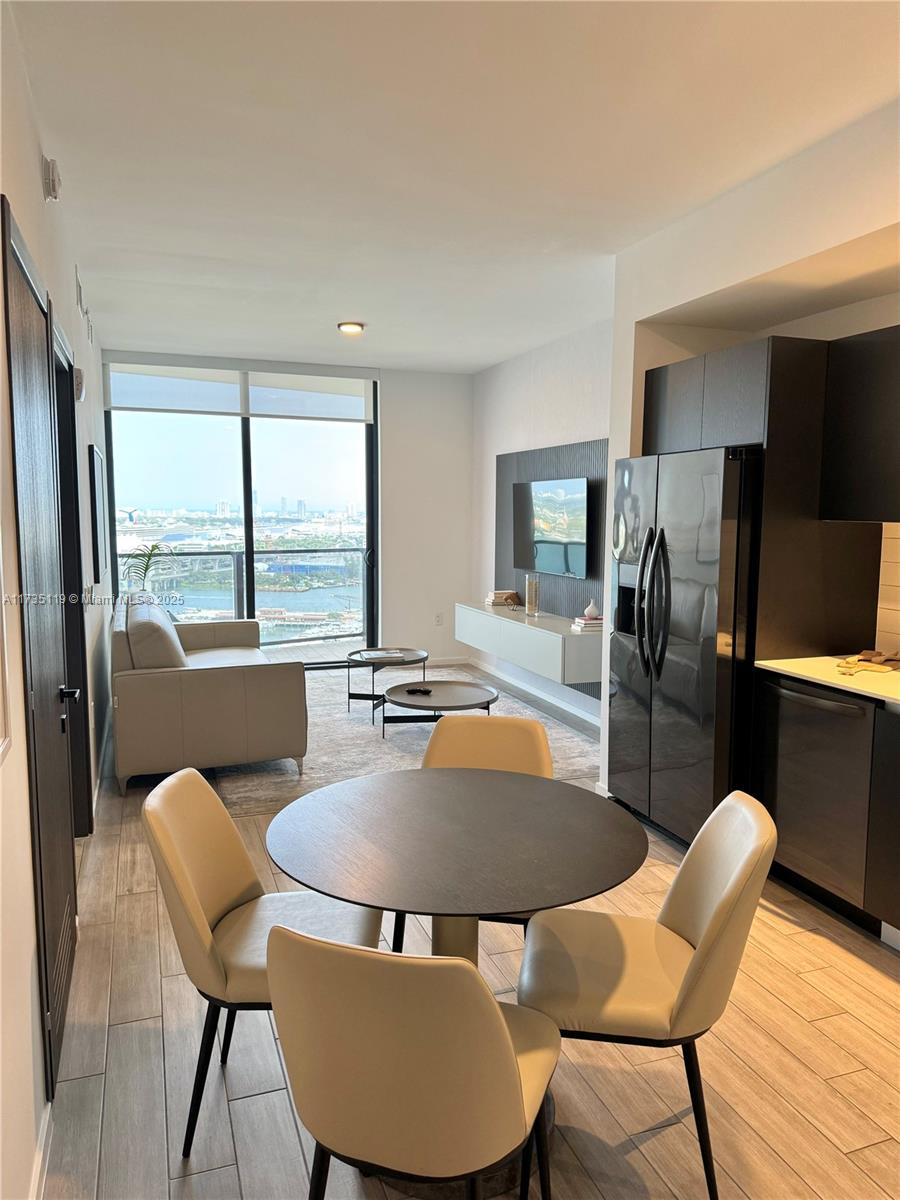 398 NE 5th St #1510, Miami, Florida image 18