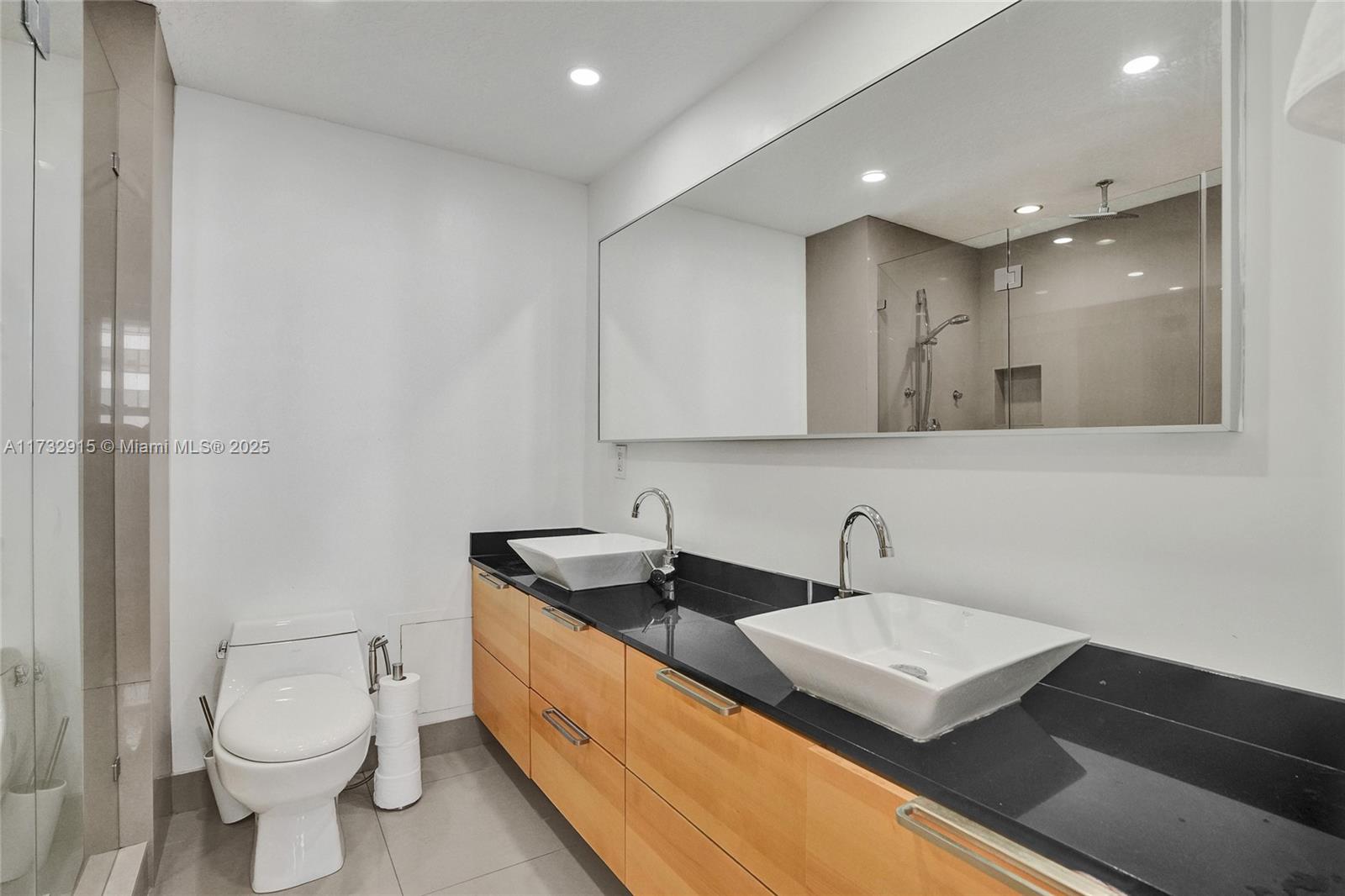 10185 Collins Ave #916, Bal Harbour, Florida image 14