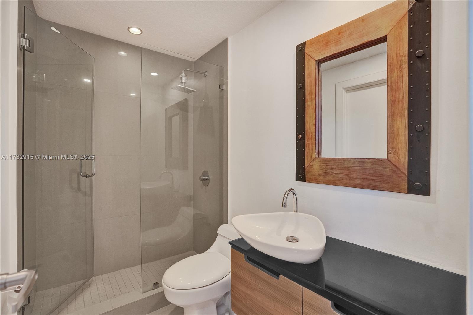 10185 Collins Ave #916, Bal Harbour, Florida image 18