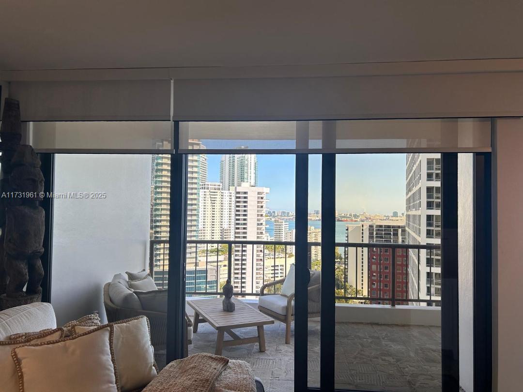 1581 Brickell Ave #1908, Miami FL 33129