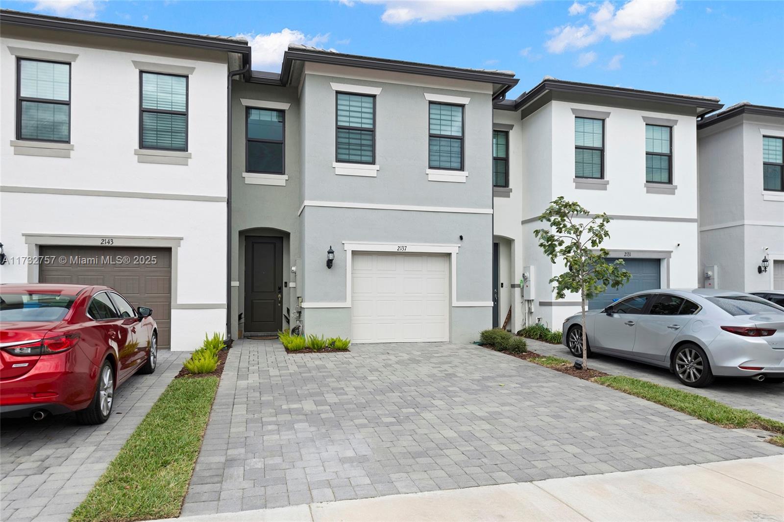 2137 N Appleton Cir N, Oakland Park, Florida image 3