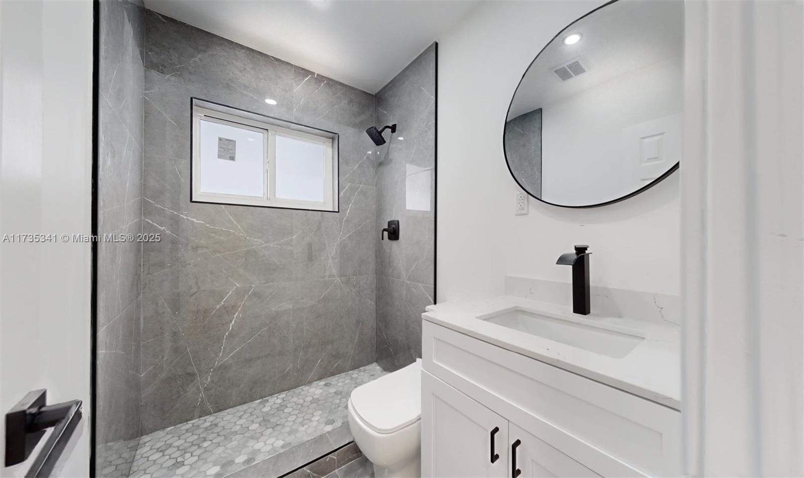 870 NE 157 Terr, North Miami Beach, Florida image 11