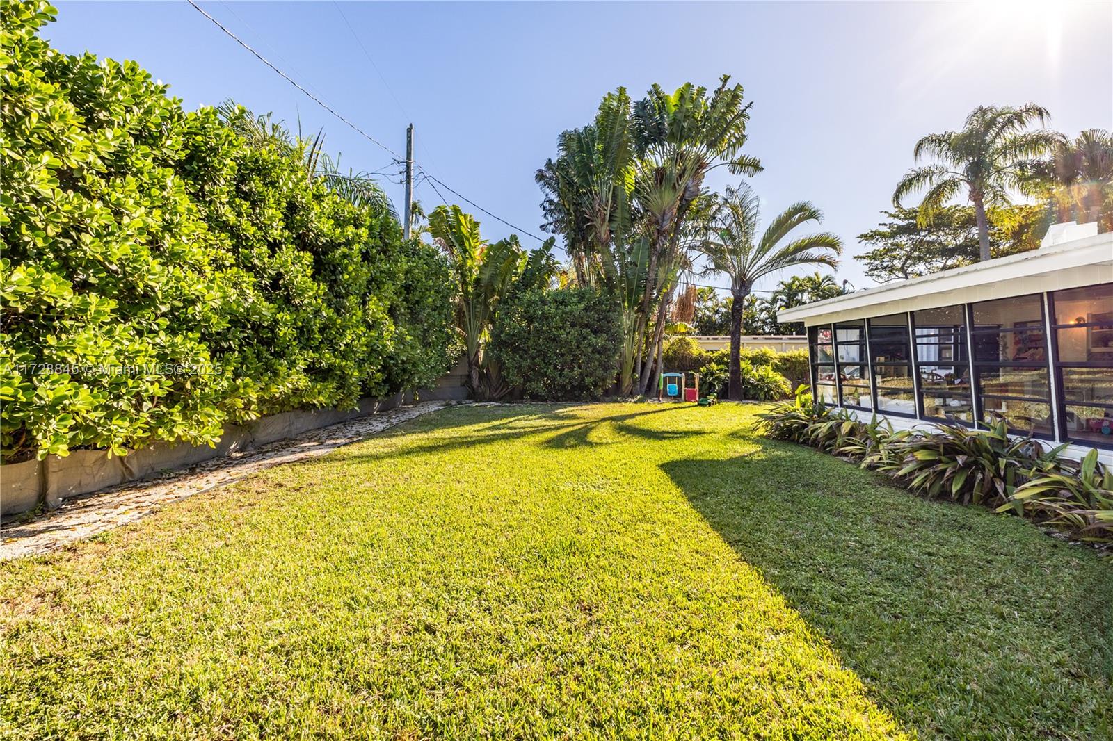 Listing Photo 23