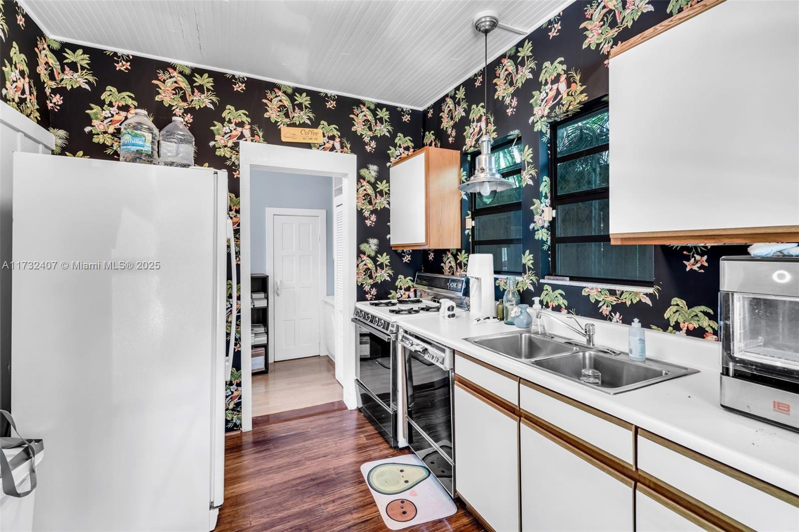 3613 Royal Palm Ave, Coconut Grove, Florida image 34