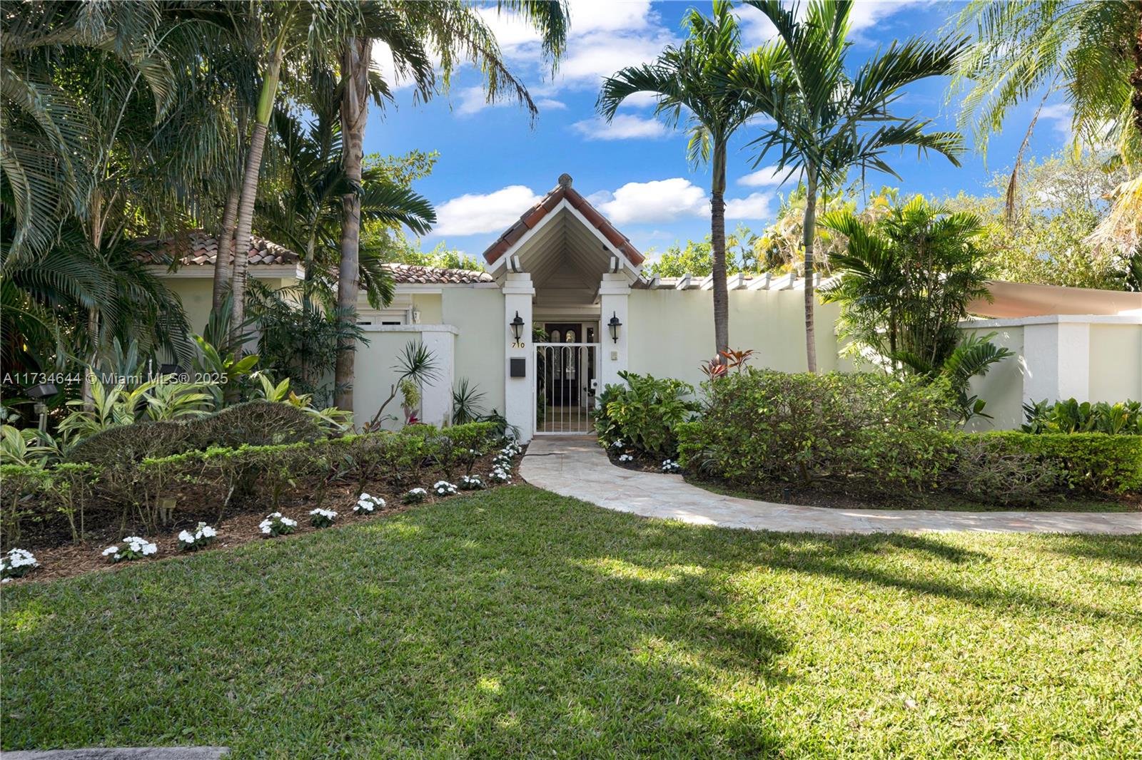 710 Allendale Rd, Key Biscayne, Florida 33149