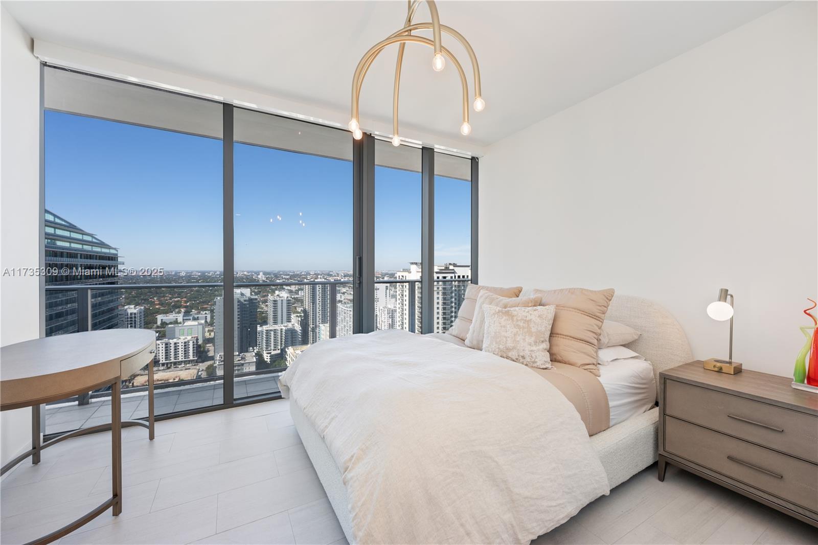 1000 Brickell Plz #3702, Miami FL 33131
