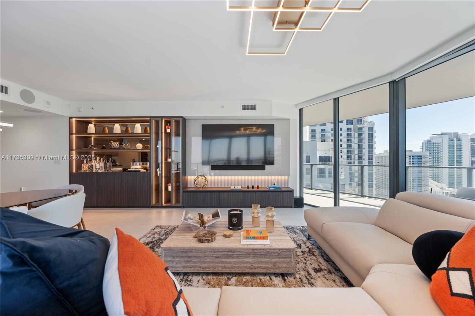 1000 Brickell Plz #3702, Miami FL 33131
