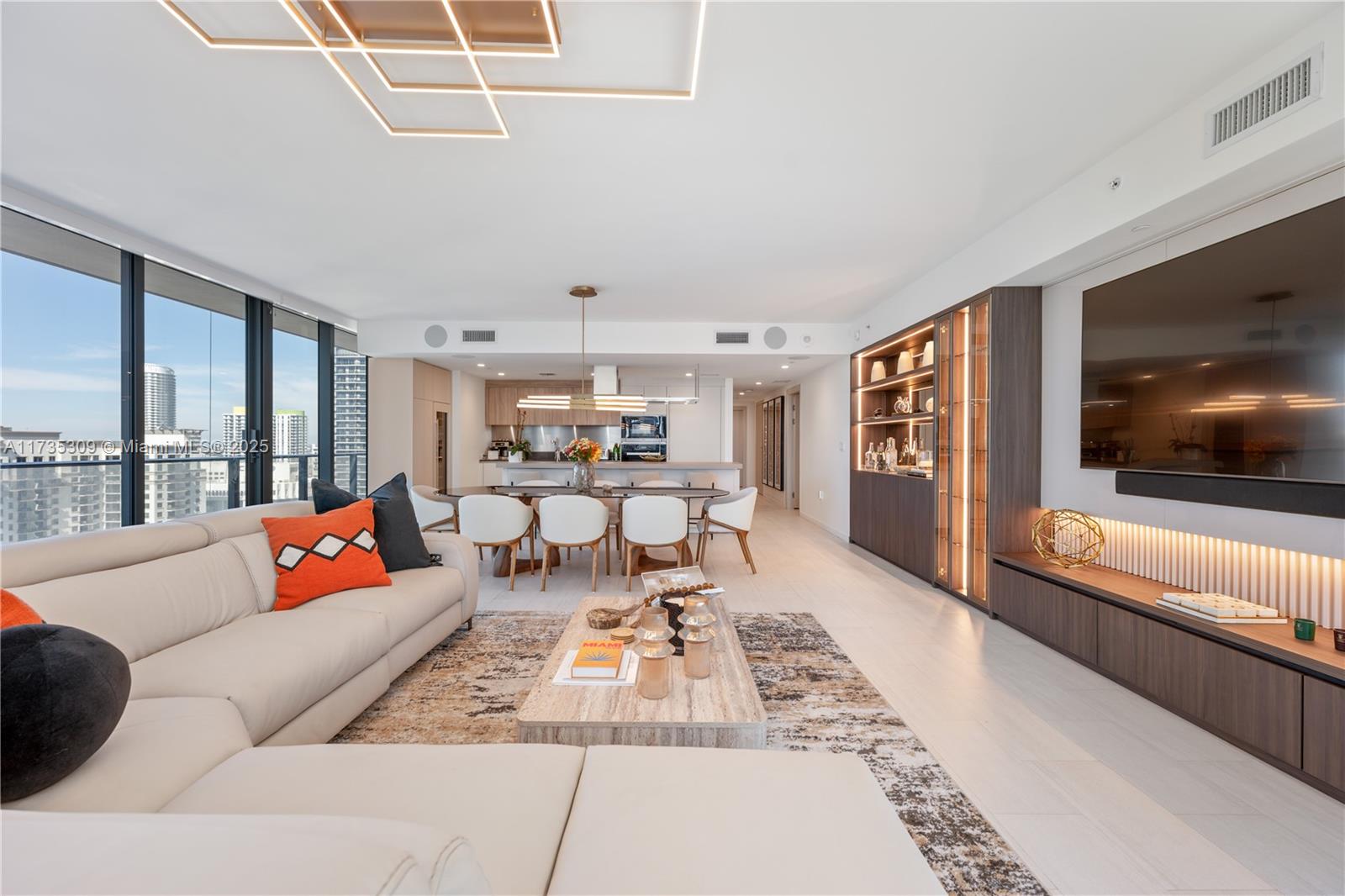 1000 Brickell Plz #3702, Miami FL 33131