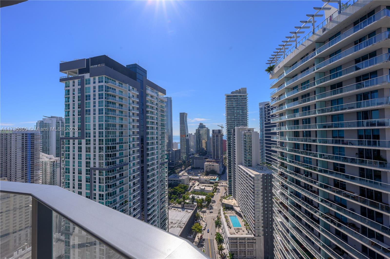 1000 Brickell Plz #3702, Miami FL 33131