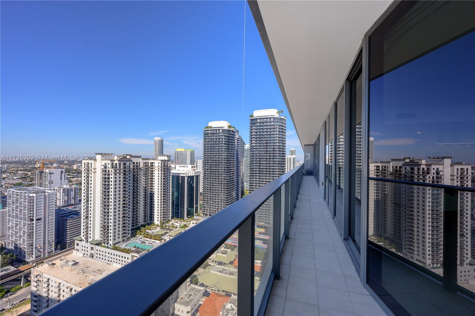 1000 Brickell Plz #3702, Miami FL 33131