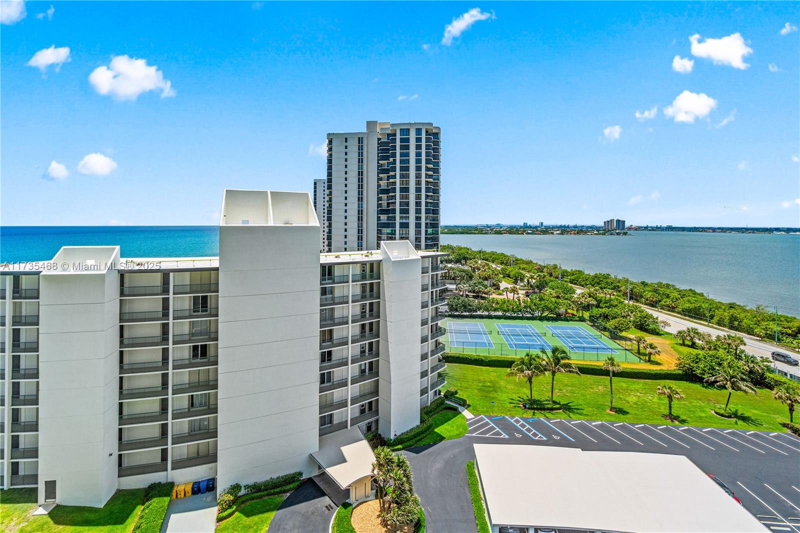 5420 N Ocean Dr #1106, Singer Island, Florida image 25