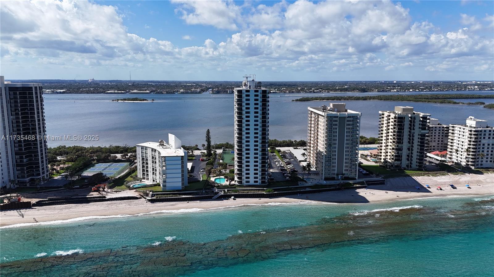 5420 N Ocean Dr #1106, Singer Island, Florida image 42