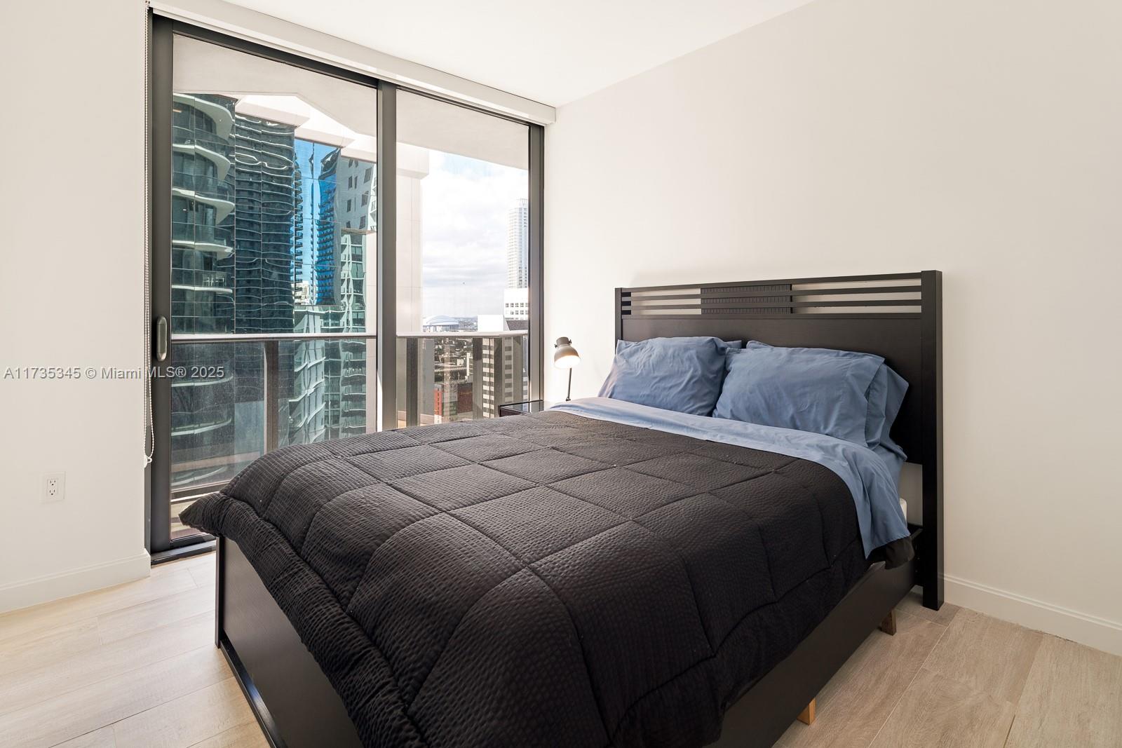 55 SW 9th St #2408, Miami FL 33130