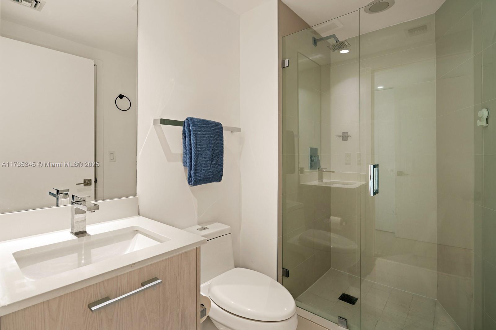55 SW 9th St #2408, Miami FL 33130