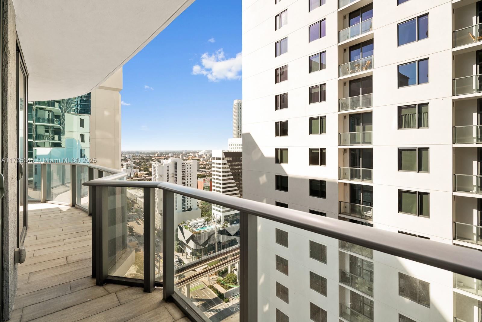 55 SW 9th St #2408, Miami FL 33130