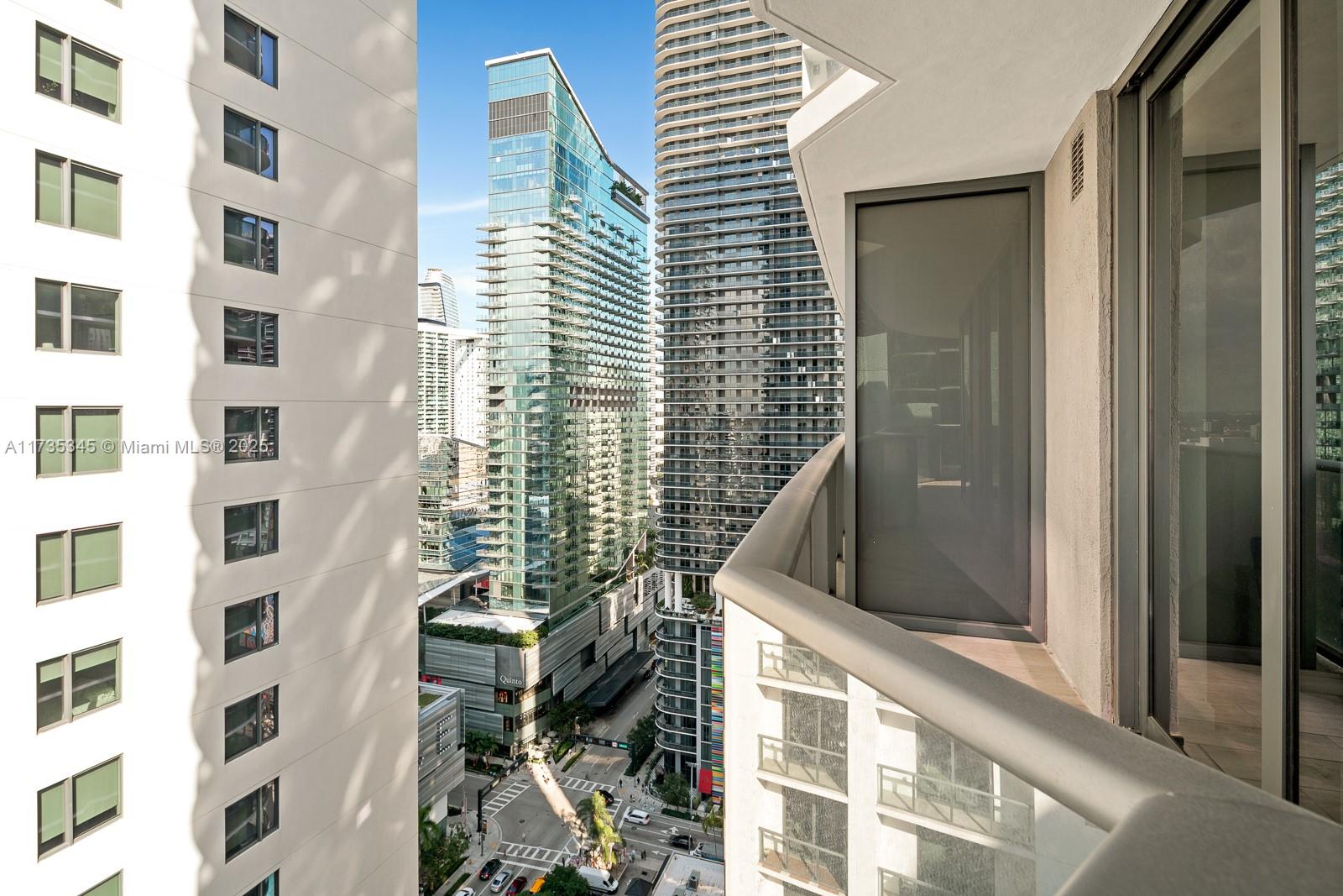 55 SW 9th St #2408, Miami FL 33130