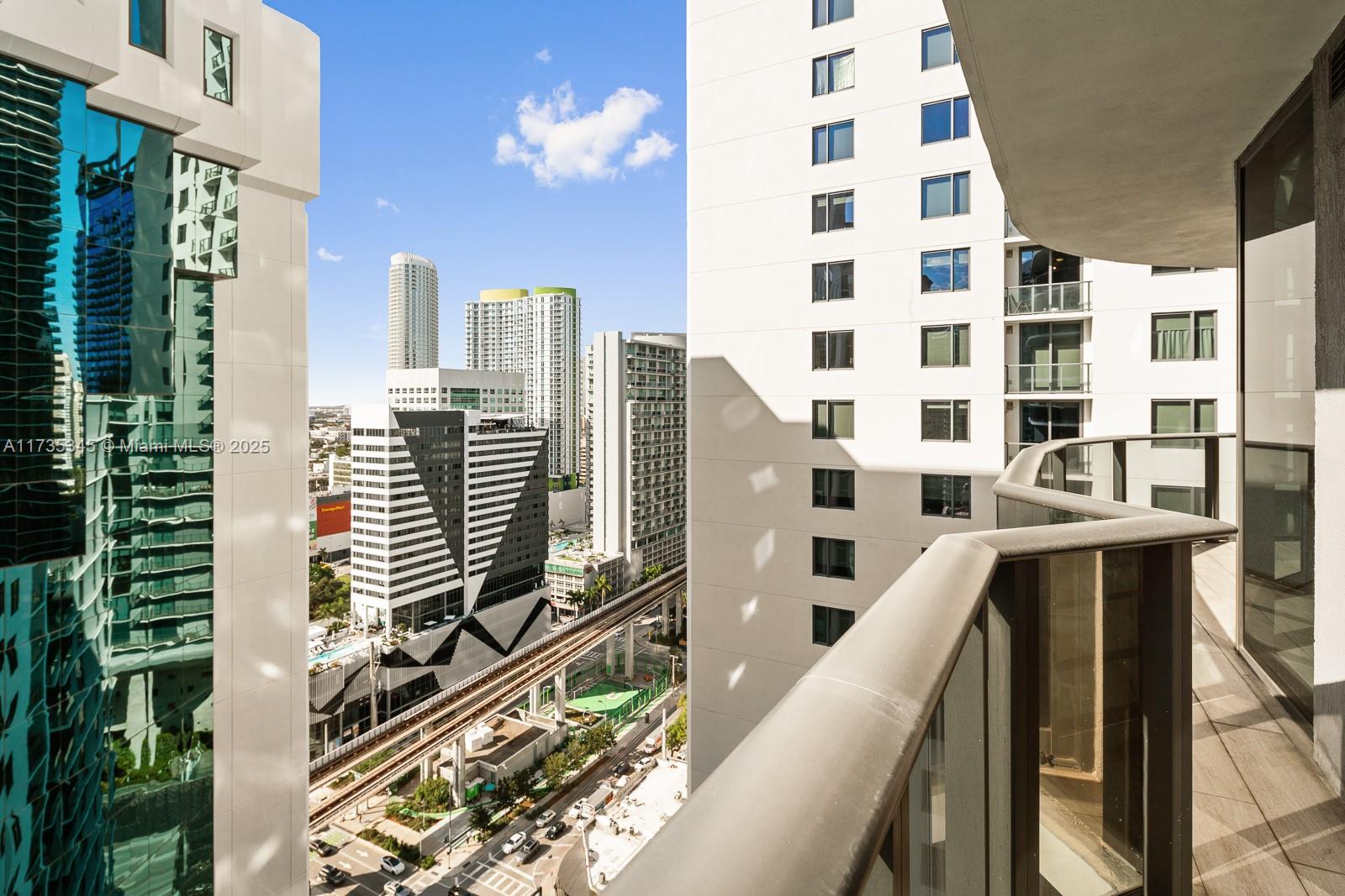 55 SW 9th St #2408, Miami FL 33130