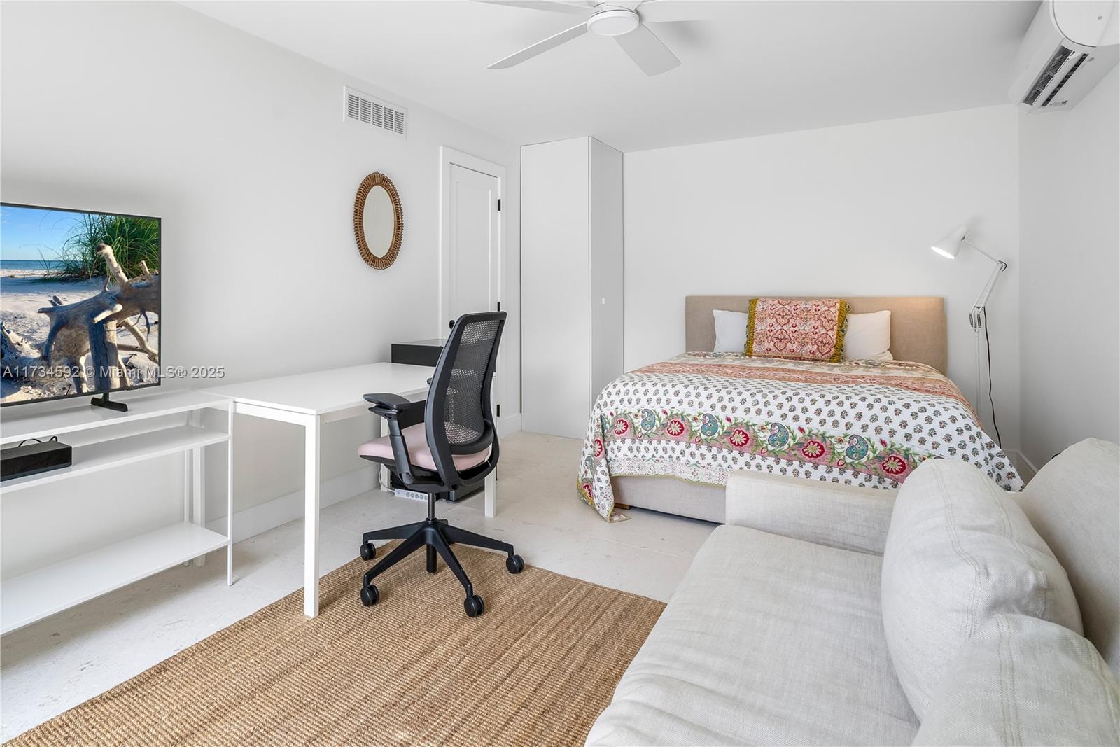 2842 De Soto Blvd, Coral Gables FL 33134