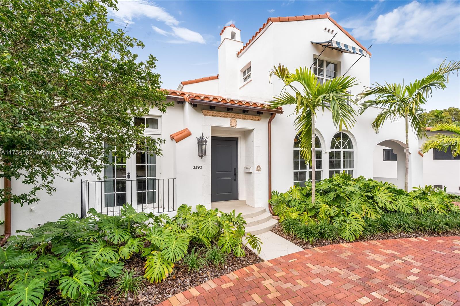 2842 De Soto Blvd, Coral Gables FL 33134